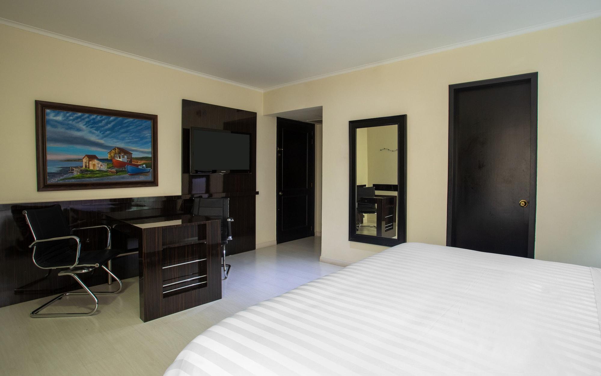 Portón Hotel 4*