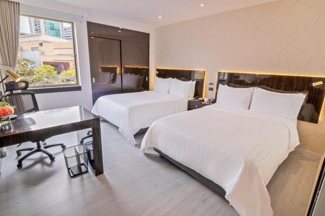 Ghl Porton Hotel